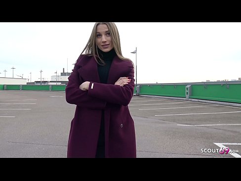 ❤️ GERMANA SCOUT ESTAS REVĜO tuŝanta ŜTALON, PARKOJN TELTALALE KAJ SEXYA POR MONO ❤️ Pornvideo ĉe ni ❌️❤